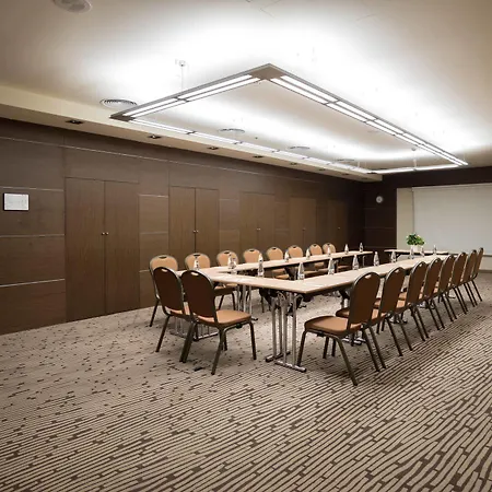 Ramada Hotel