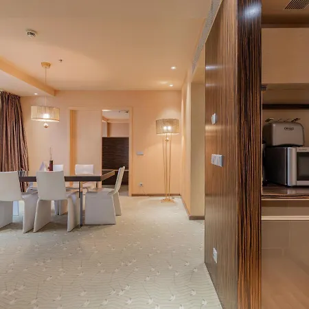 Ramada Hotel